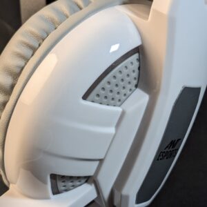 Ant Esports H520W Gaming Headset – 50mm Drivers, Lightweight, 3.5mm Jack, PC/PS4