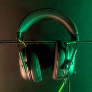 Razer BlackShark V2 X Wired Gaming Headset, 50mm Drivers, Noise-Isolating Mic