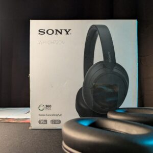 Sony WH-CH720N Wireless Noise Cancelling Headphones, 50H Battery, Bluetooth, Mic
