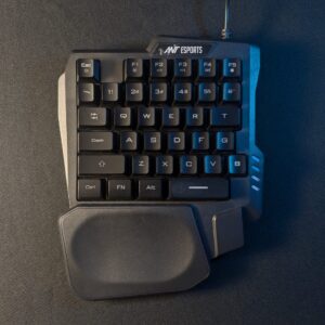 Ant Esports MK1001 One-Handed Gaming Keyboard, RGB, 35 Keys, Ergonomic